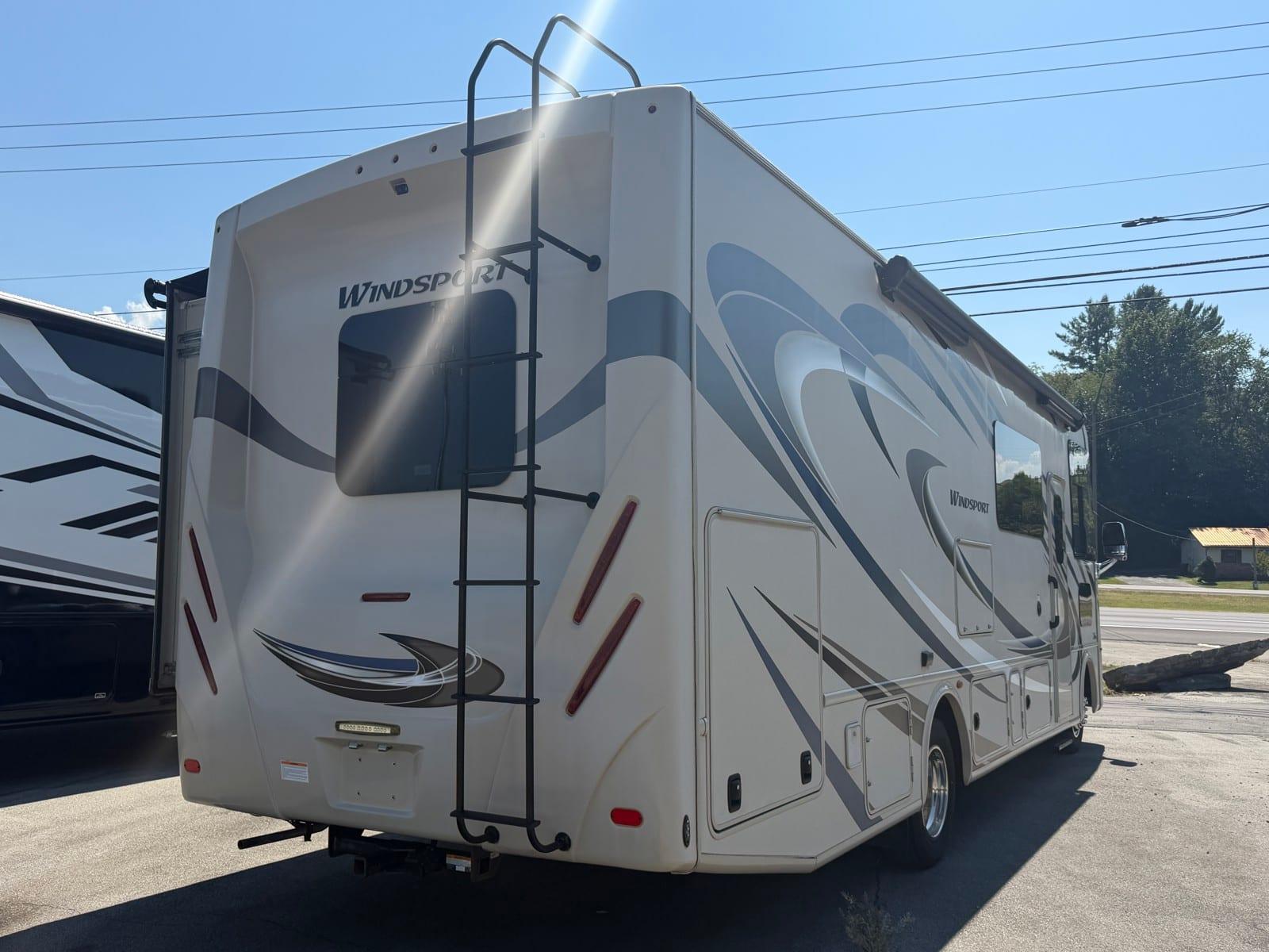 2019 Thor Motor Coach 2019 Thor Motor Coach Windsport - thumbnail 6