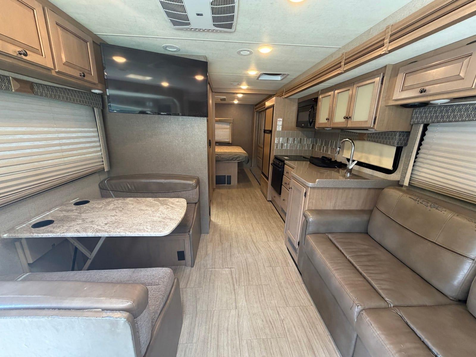 2019 Thor Motor Coach 2019 Thor Motor Coach Windsport - thumbnail 13