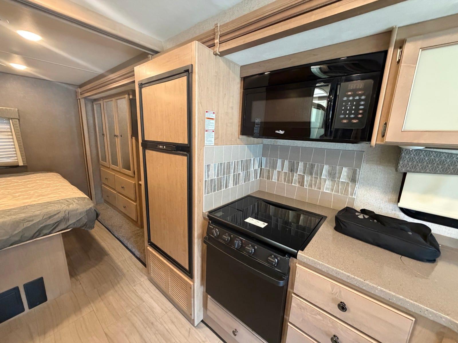 2019 Thor Motor Coach 2019 Thor Motor Coach Windsport - thumbnail 17