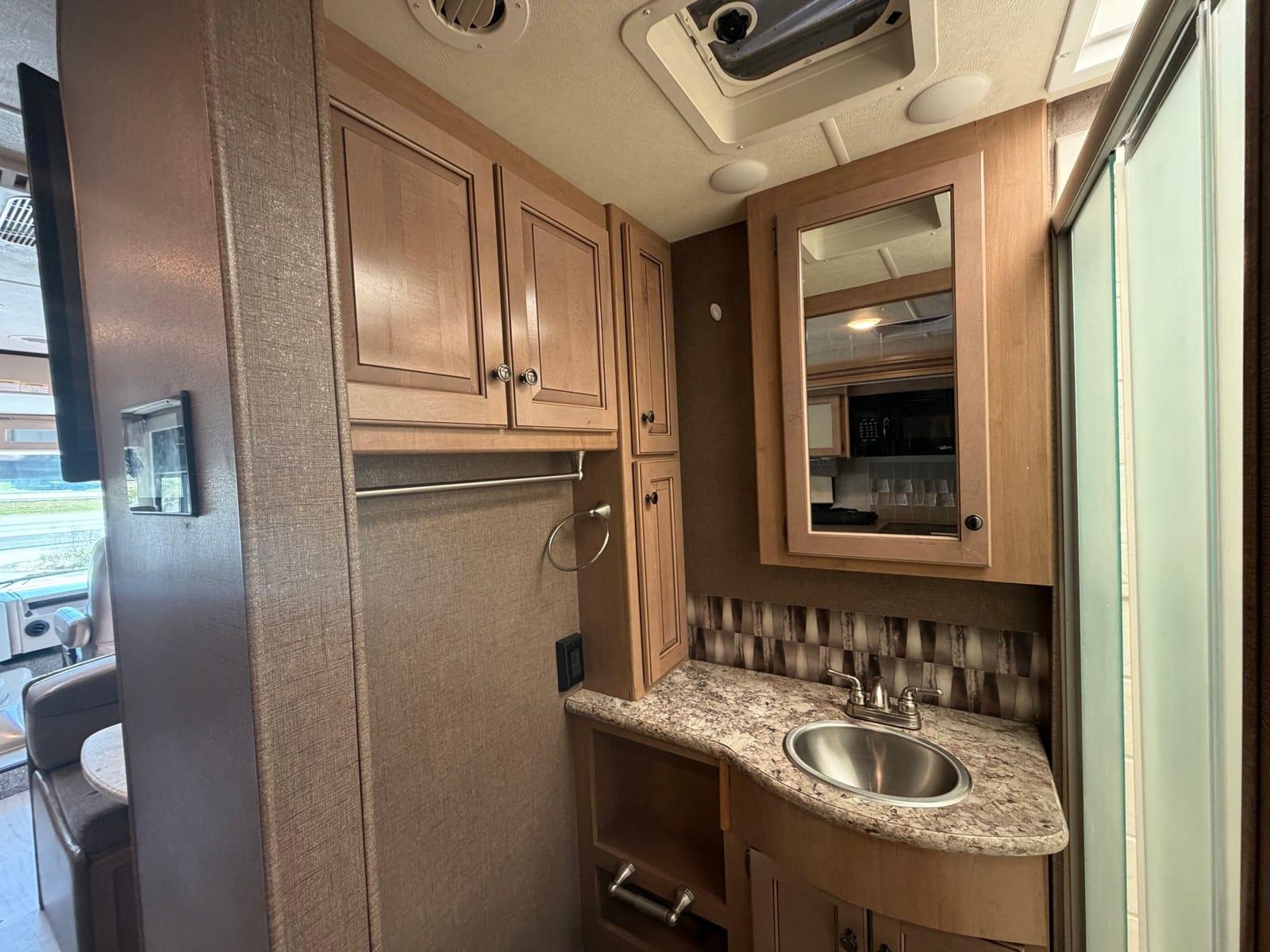 2019 Thor Motor Coach 2019 Thor Motor Coach Windsport - thumbnail 18