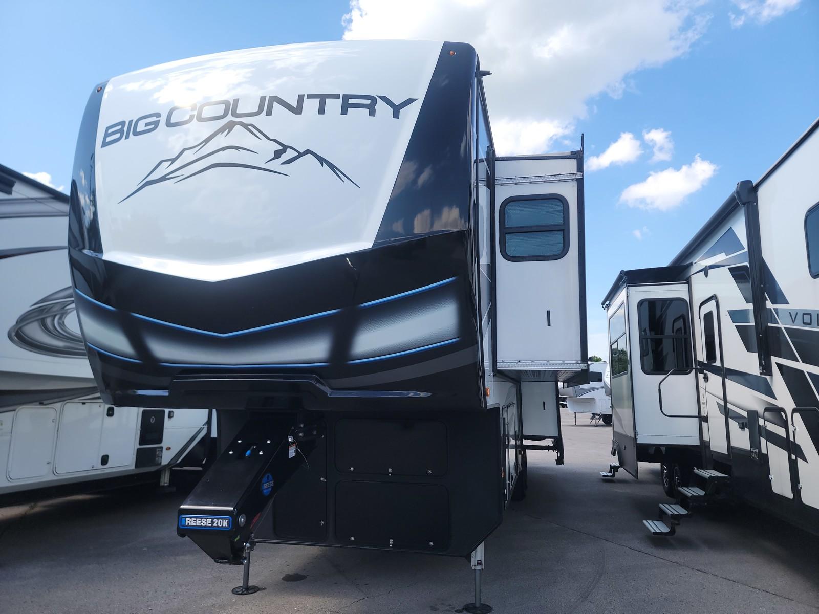 2023 Heartland 2023 Heartland Big Country - thumbnail 4