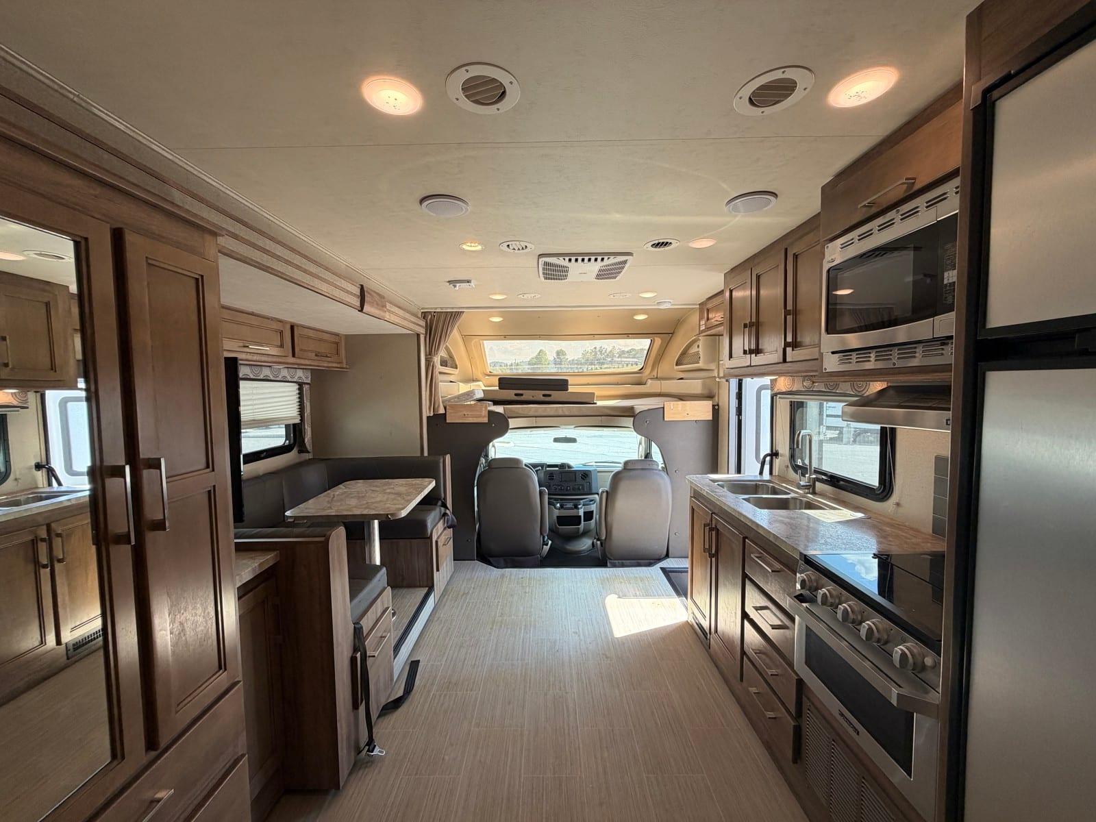 2020 Entegra Coach 2020 Entegra Coach Odyssey - thumbnail 14