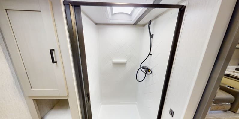 2024 Forest River 2024 Forest River Wildwood Heritage Glen Hyper-Lyte - thumbnail 10