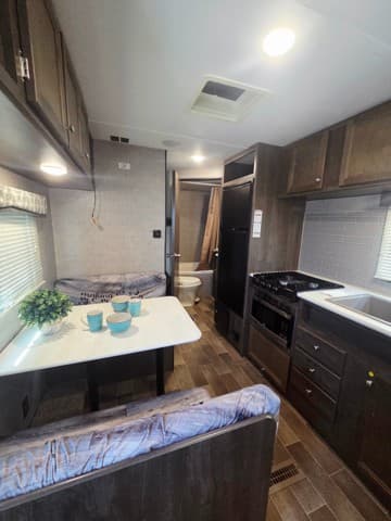 2019 Coleman 2019 Coleman Lantern Series - thumbnail 6