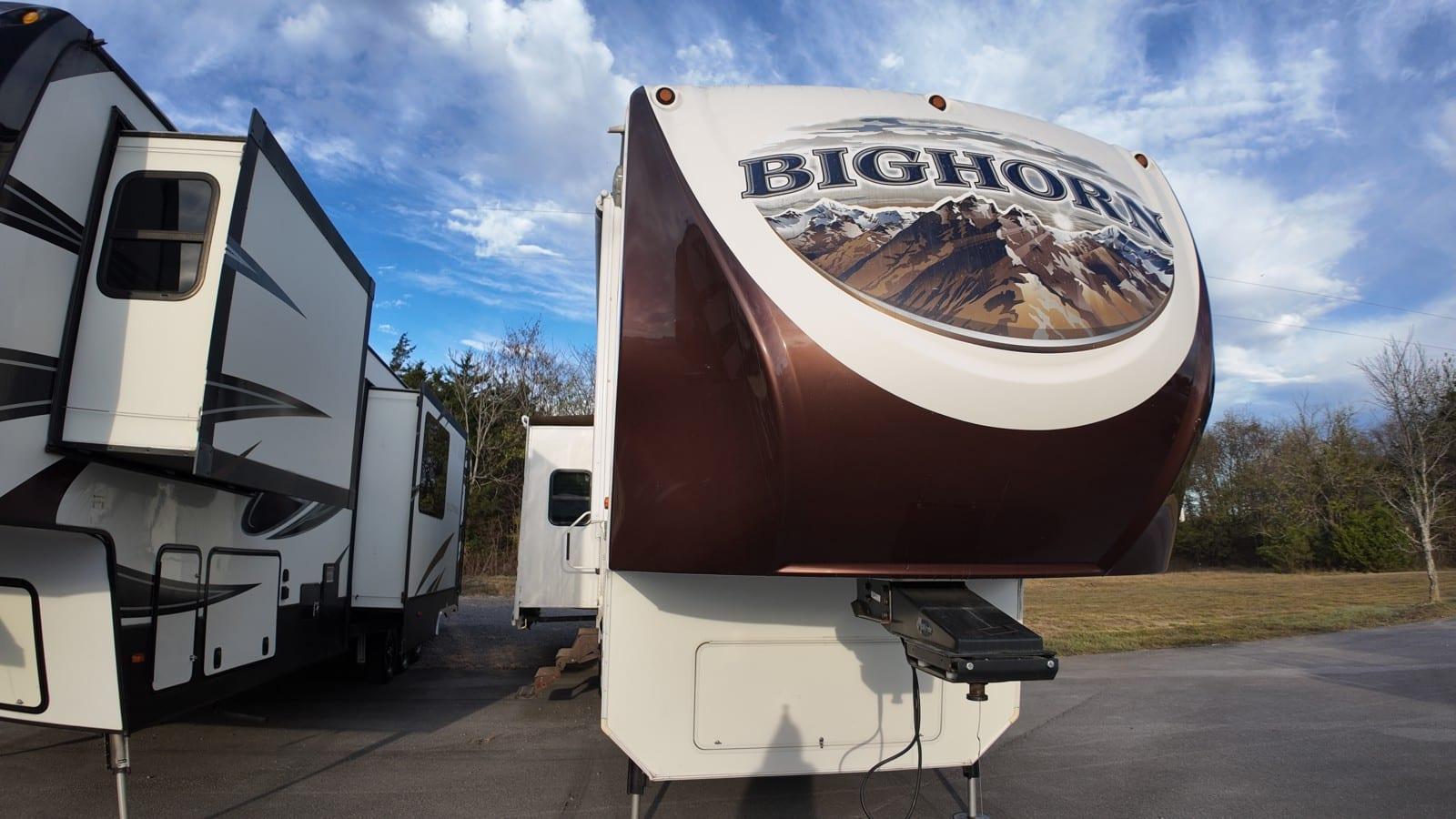 2014 Heartland Bighorn 3570RS