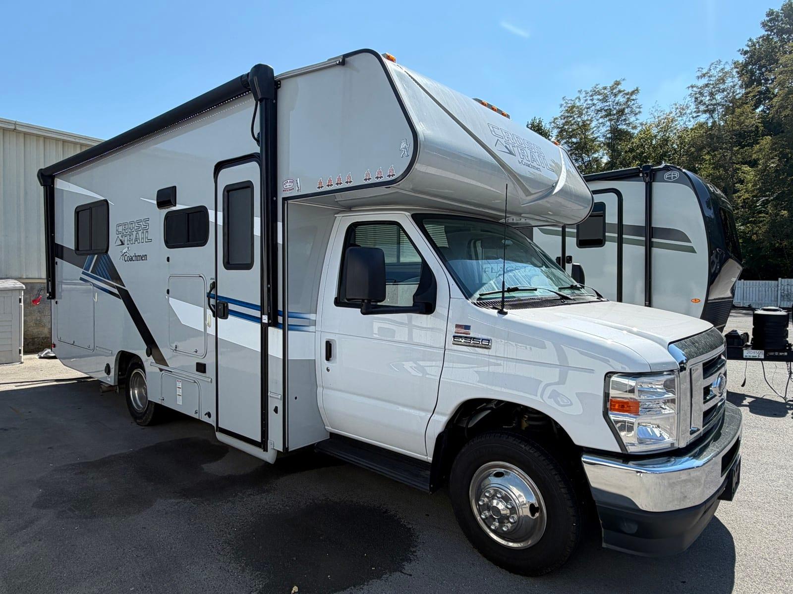2022 Coachmen Cross Trail XL 23XG