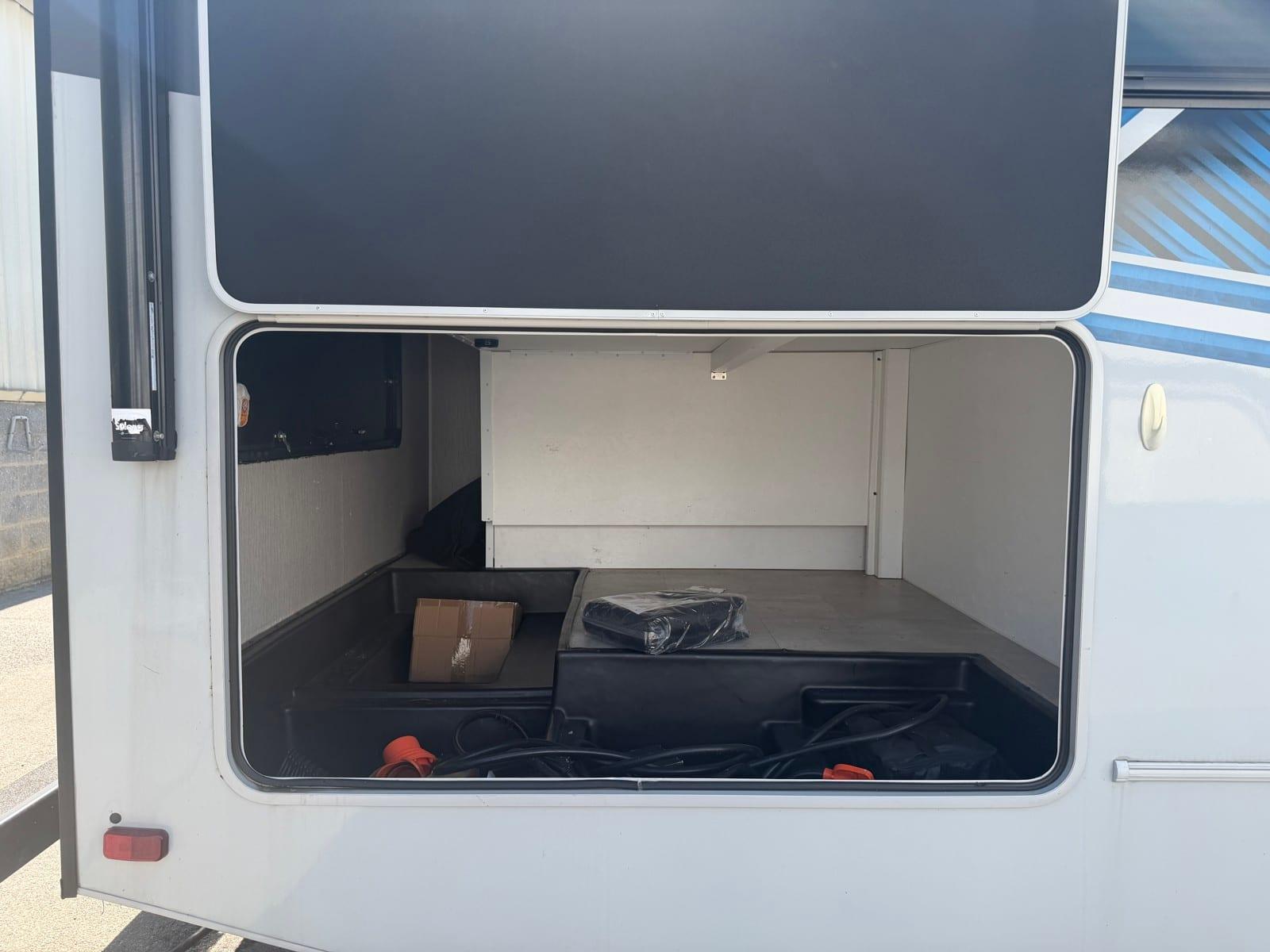 2022 Coachmen 2022 Coachmen Cross Trail XL - thumbnail 7