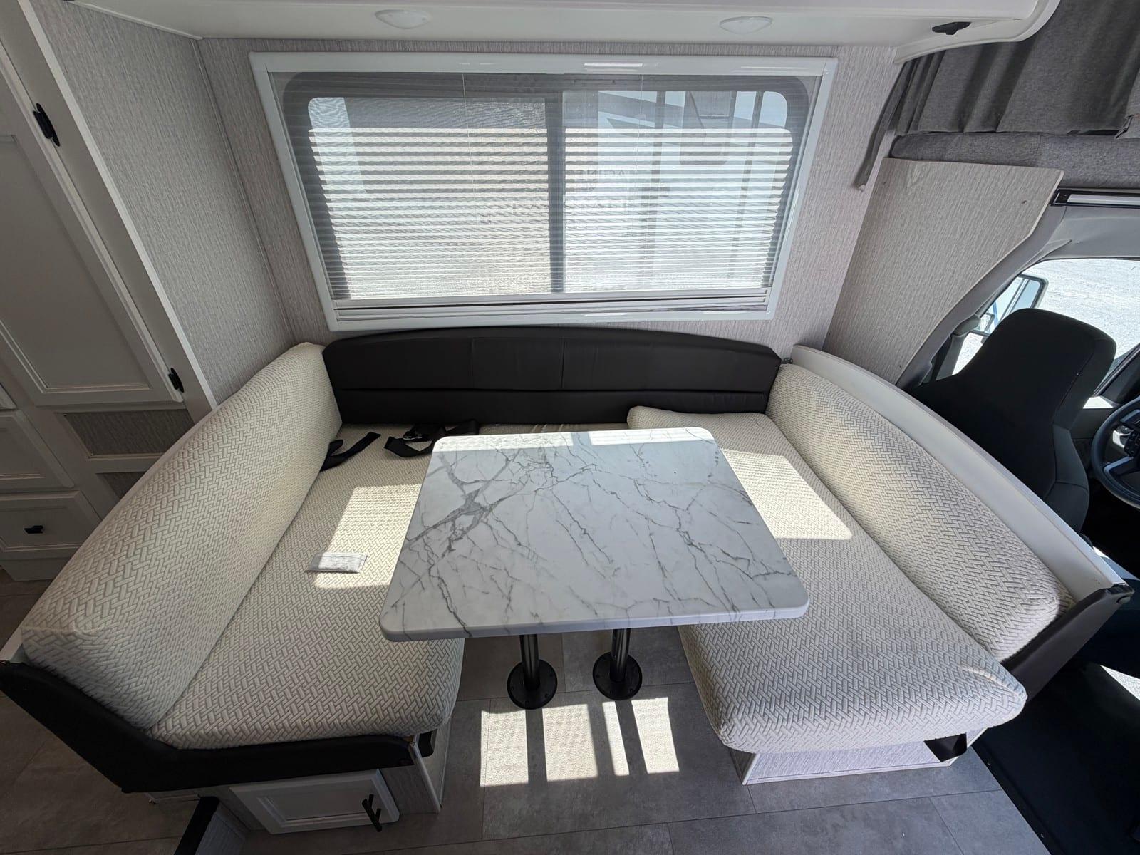 2022 Coachmen 2022 Coachmen Cross Trail XL - thumbnail 13