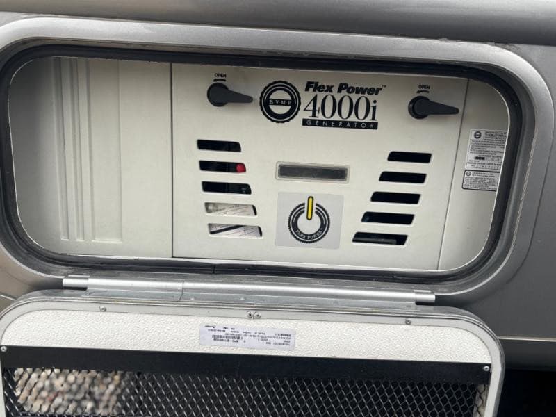 2025 Thor Motor Coach 2025 Thor Motor Coach Compass - thumbnail 10