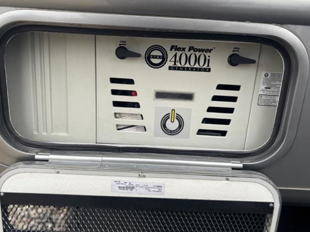 2025 Thor Motor Coach 2025 Thor Motor Coach Compass - thumbnail 10