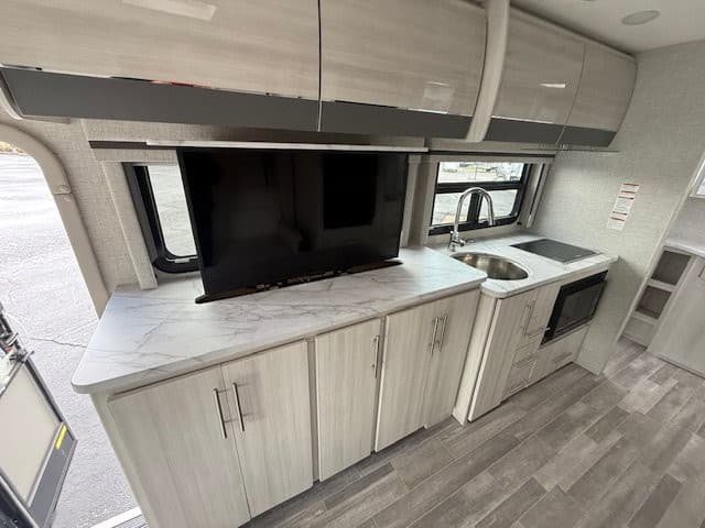 2025 Thor Motor Coach 2025 Thor Motor Coach Compass - thumbnail 20