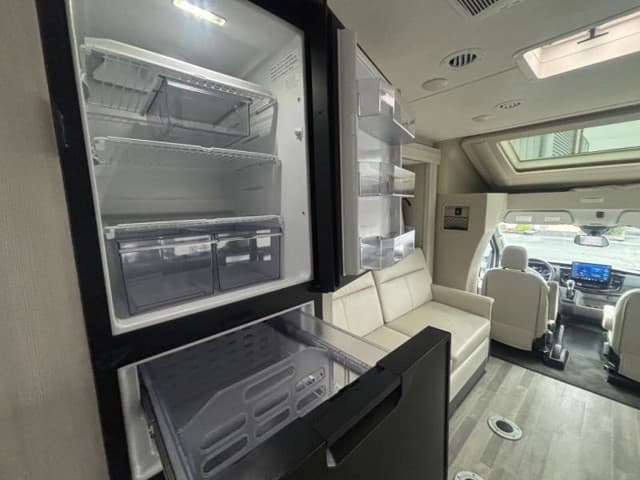 2025 Thor Motor Coach 2025 Thor Motor Coach Compass - thumbnail 21