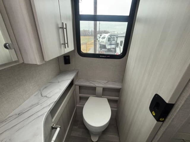 2025 Thor Motor Coach 2025 Thor Motor Coach Compass - thumbnail 36