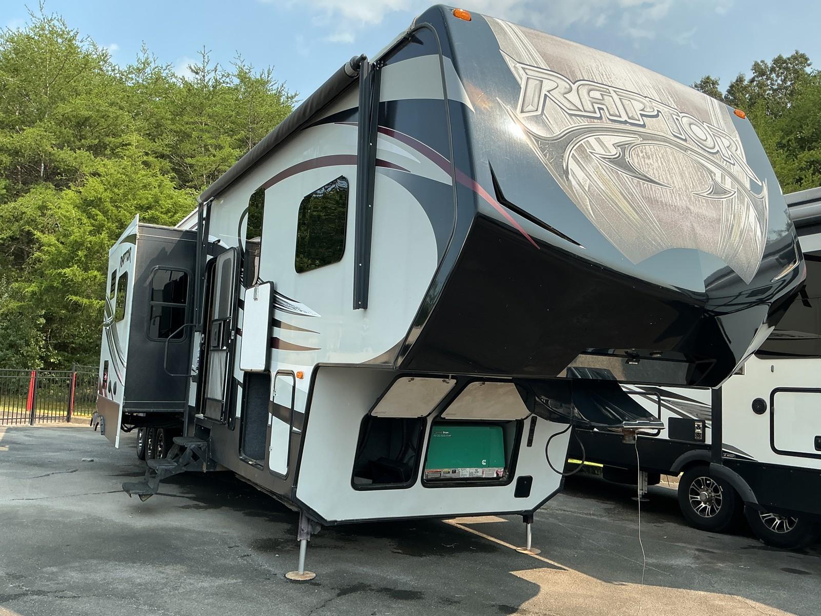 2015 Keystone Raptor 412TS