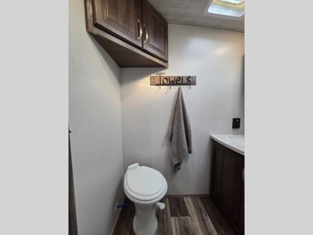 2023 Keystone RV 2023 Keystone RV Cougar - thumbnail 13