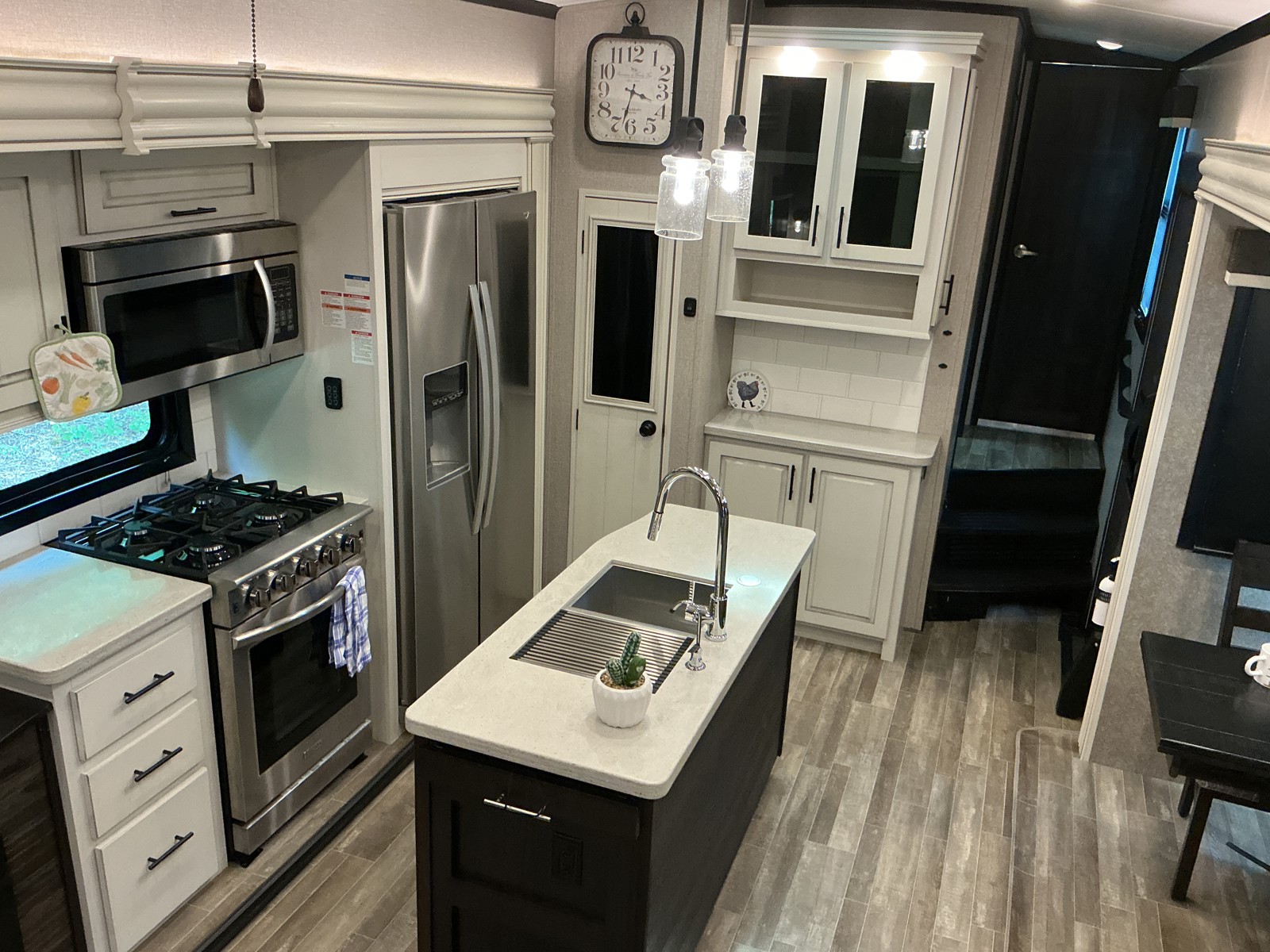 2021 Jayco 2021 Jayco North Point - thumbnail 17