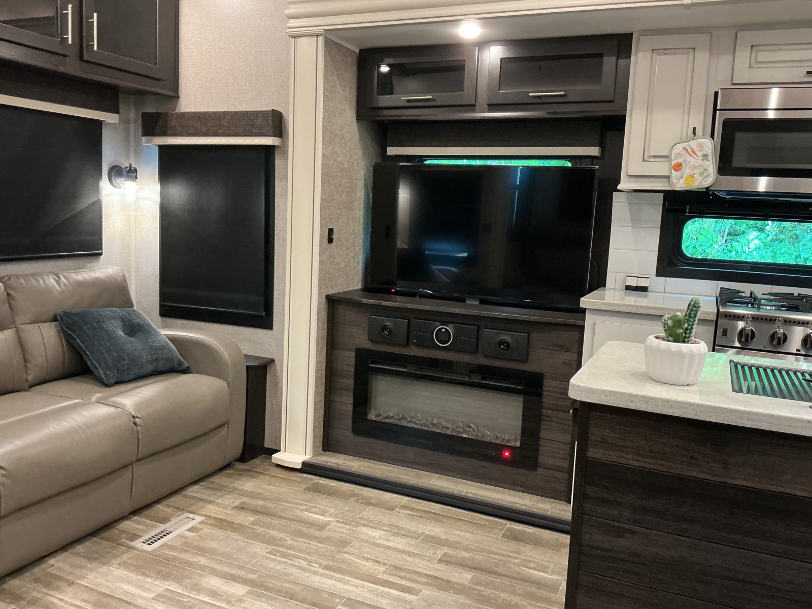 2021 Jayco 2021 Jayco North Point - thumbnail 20