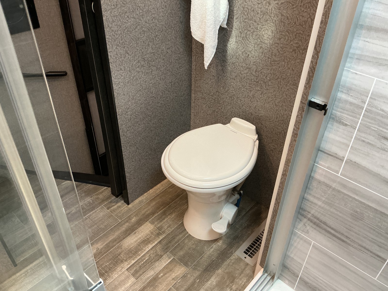 2021 Jayco 2021 Jayco North Point - thumbnail 22