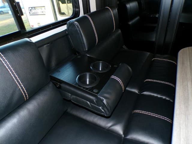 2023 Dutchmen 2023 Dutchmen Voltage - thumbnail 22