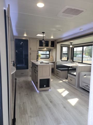 2024 East to West 2024 East to West Alta - thumbnail 12