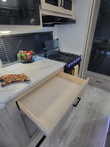 2024 East to West 2024 East to West Alta - thumbnail 24