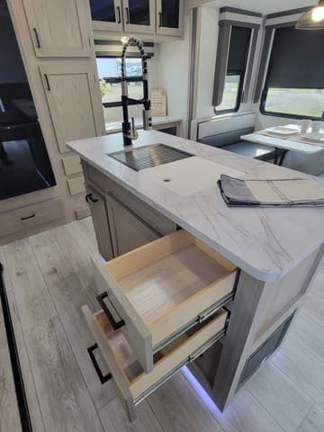 2024 East to West 2024 East to West Alta - thumbnail 26