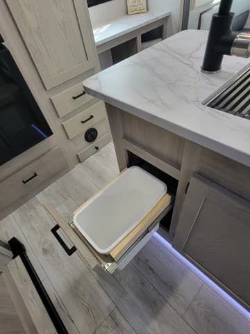 2024 East to West 2024 East to West Alta - thumbnail 28