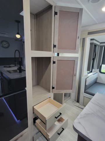 2024 East to West 2024 East to West Alta - thumbnail 31