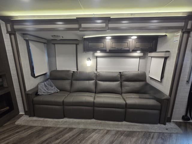 2024 Entegra Coach 2024 Entegra Coach Emblem - thumbnail 5