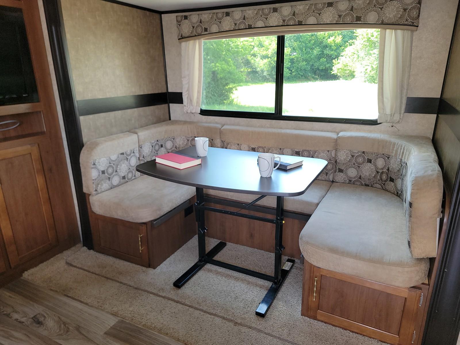 2017 Jayco 2017 Jayco Jay Feather - thumbnail 22