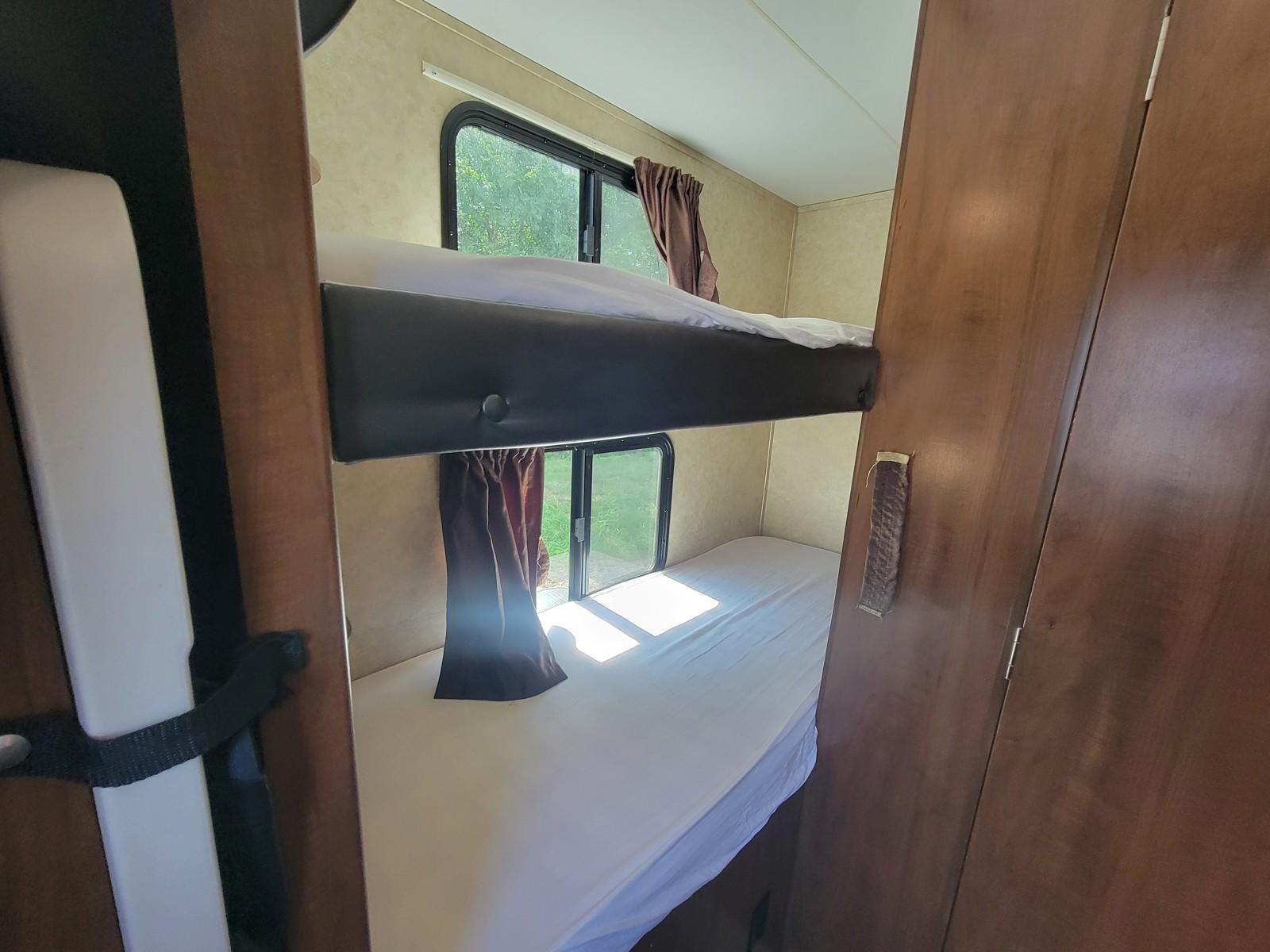 2017 Jayco 2017 Jayco Jay Feather - thumbnail 34