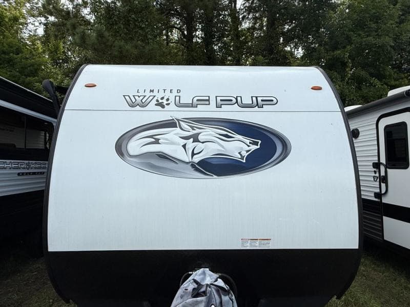 2024 Forest River 2024 Forest River Cherokee Wolf Pup - thumbnail 4