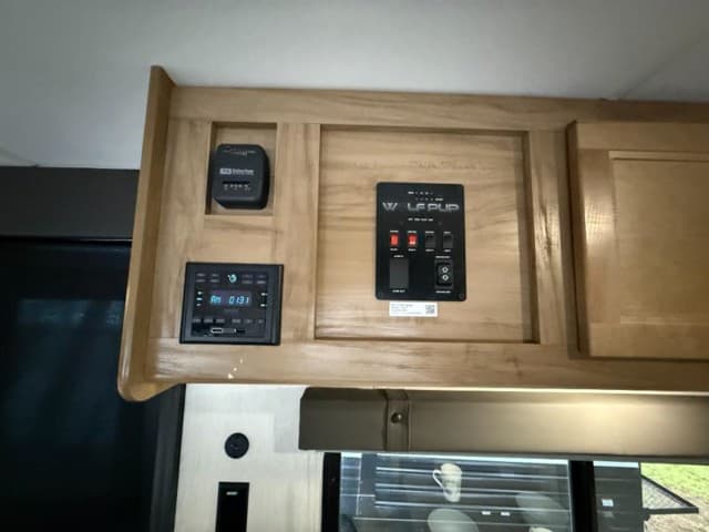 2024 Forest River 2024 Forest River Cherokee Wolf Pup - thumbnail 14