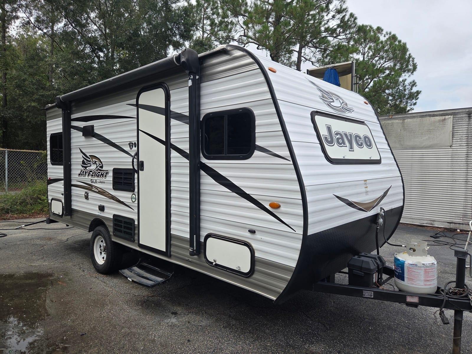 2018 Jayco Jay Flight 17RD