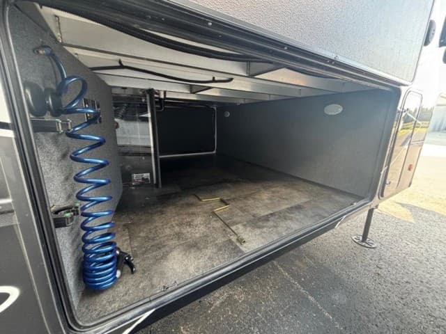 2024 Alliance RV 2024 Alliance RV Paradigm - thumbnail 8