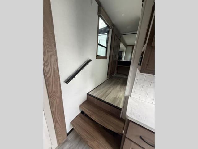 2024 Alliance RV 2024 Alliance RV Paradigm - thumbnail 18