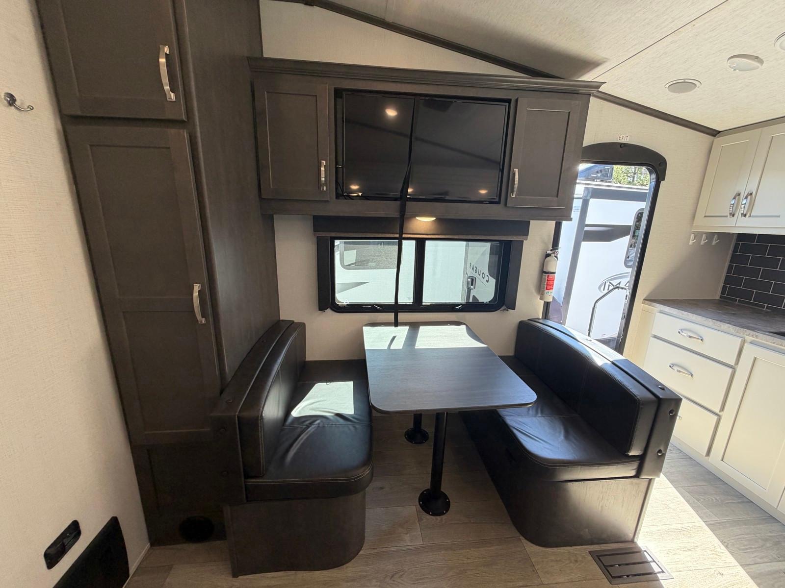 2024 Keystone RV 2024 Keystone RV Cougar Sport - thumbnail 9