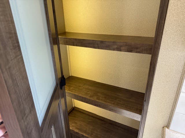 2020 Grand Design 2020 Grand Design Solitude - thumbnail 19