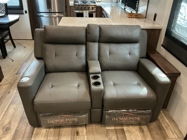 2021 Z  2021 Z  KZ RV Durango - thumbnail 7