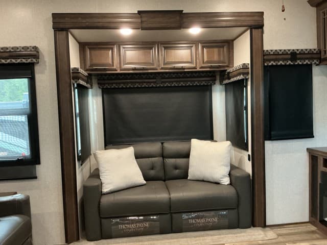 2021 Z  2021 Z  KZ RV Durango - thumbnail 9