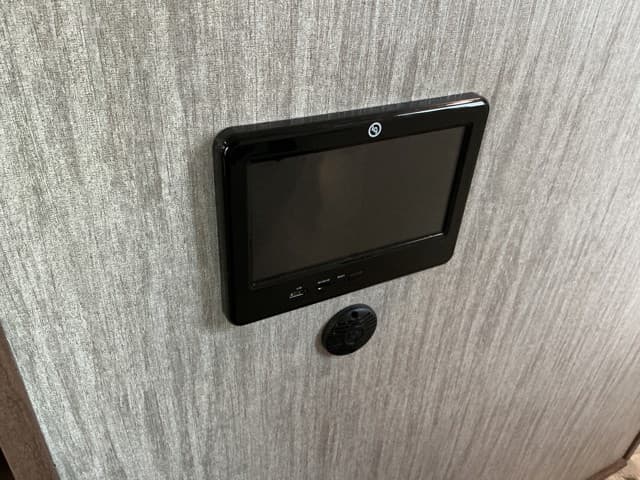 2021 Z  2021 Z  KZ RV Durango - thumbnail 15