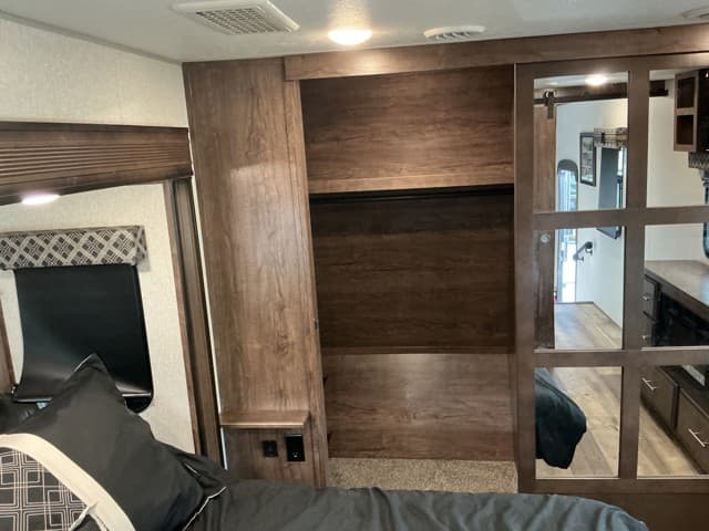 2021 Z  2021 Z  KZ RV Durango - thumbnail 26