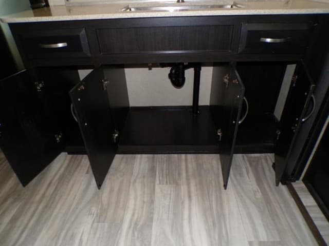 2018 Dutchmen 2018 Dutchmen Voltage - thumbnail 38