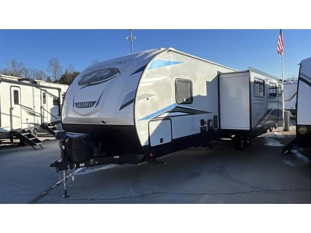 2021 Forest River 2021 Forest River Cherokee Alpha Wolf - thumbnail 5