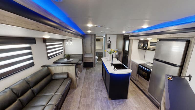 2021 Forest River 2021 Forest River Cherokee Alpha Wolf - thumbnail 22