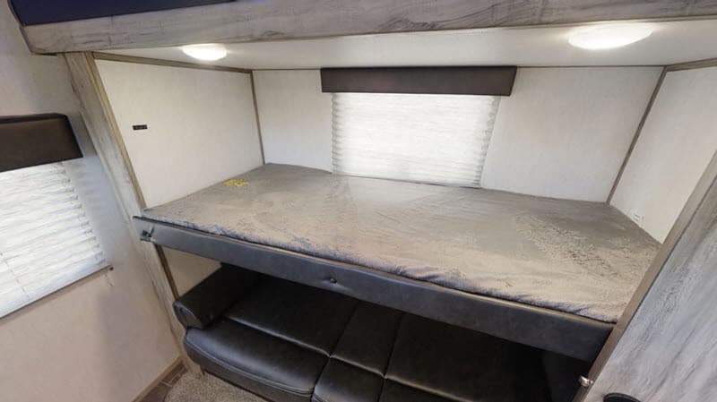 2021 Forest River 2021 Forest River Cherokee Alpha Wolf - thumbnail 26