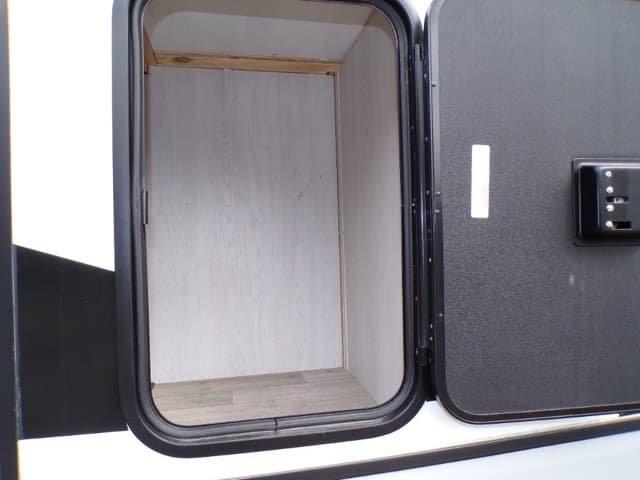 2023 Z  2023 Z  KZ RV Durango - thumbnail 13