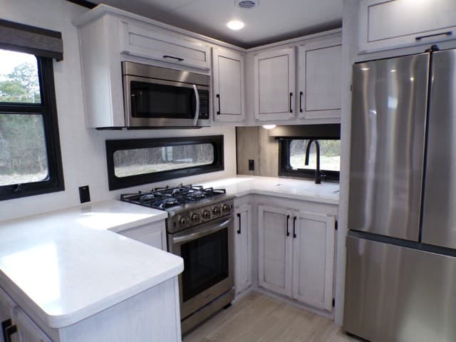 2023 Z  2023 Z  KZ RV Durango - thumbnail 33