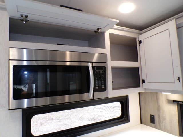 2023 Z  2023 Z  KZ RV Durango - thumbnail 39