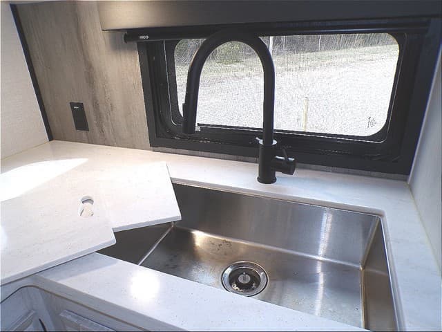 2023 Z  2023 Z  KZ RV Durango - thumbnail 40